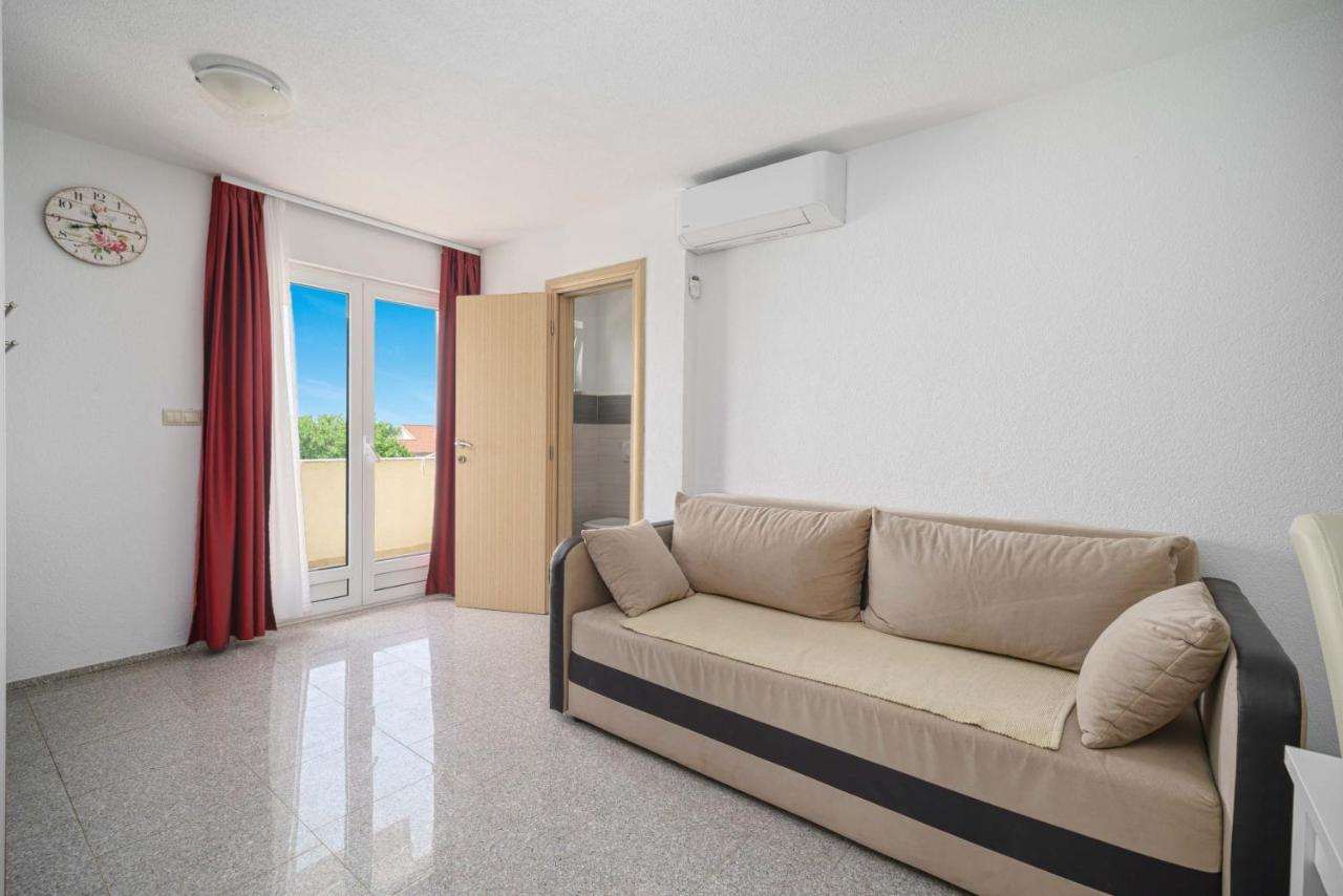 Apartments Miskovic Βόντιτσε Εξωτερικό φωτογραφία