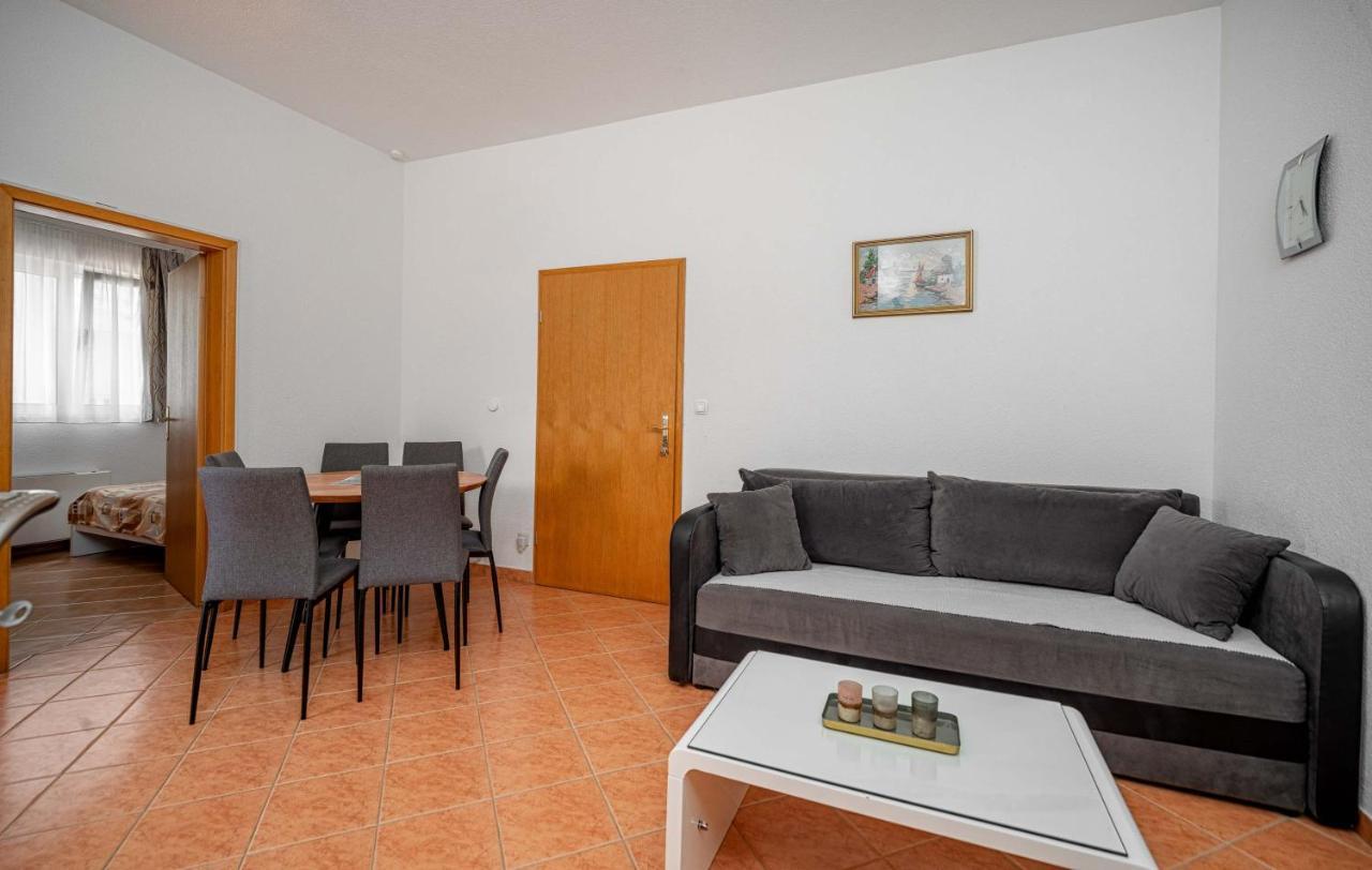 Apartments Miskovic Βόντιτσε Εξωτερικό φωτογραφία
