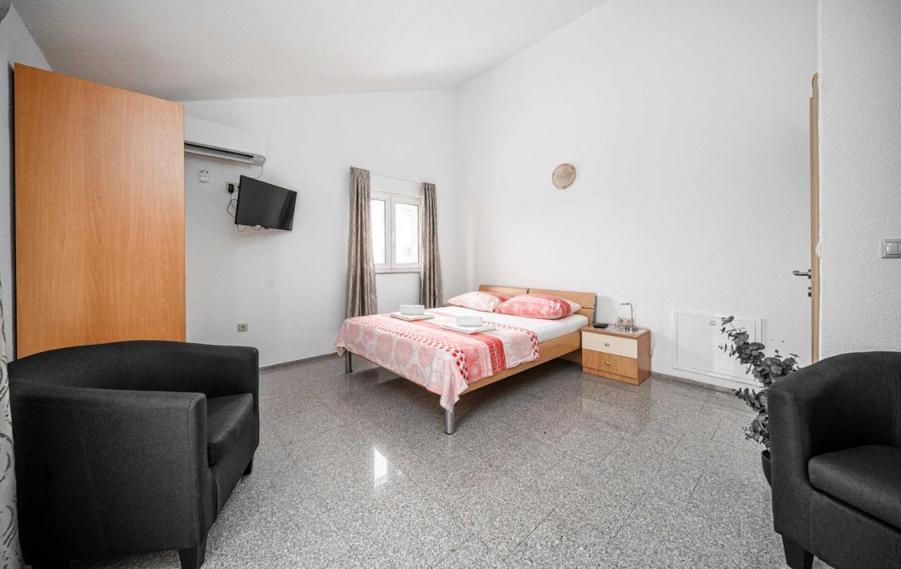 Apartments Miskovic Βόντιτσε Εξωτερικό φωτογραφία