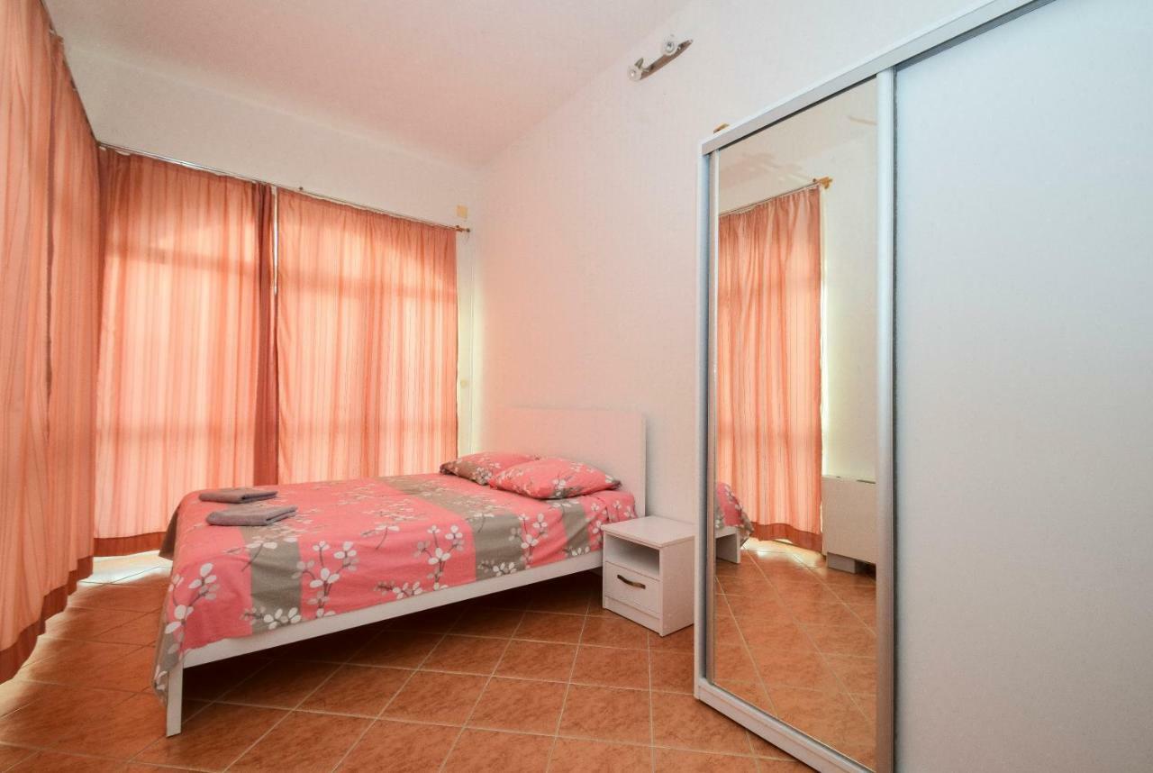 Apartments Miskovic Βόντιτσε Εξωτερικό φωτογραφία